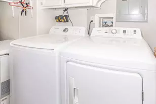 320 S Raynor Ave, Joliet, IL 60436 - Photo 16