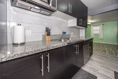 320 S Raynor Avenue, Joliet, IL 60436 - Photo 6