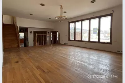 9128 S Komensky Avenue, Oak Lawn, IL 60453 - Photo 8