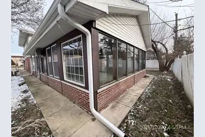 9128 S Komensky Avenue, Oak Lawn, IL 60453 - Photo 6