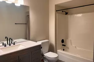 10 Joyce Ct, Crete, IL 60417 - Photo 8