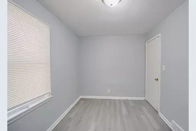 [Address not provided], Rockford, IL 61101 - Photo 14