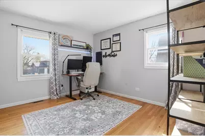 394 Northgate Road, Lindenhurst, IL 60046 - Photo 16