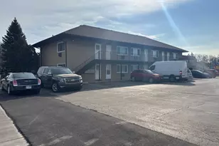 6721 175th St, Tinley Park, IL 60477 - Photo 1