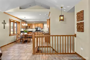 4N752 Brookside W Dr, Saint Charles, IL 60175 - Photo 14