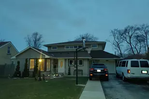 7964 Lavergne Ave, Burbank, IL 60459 - Photo 1