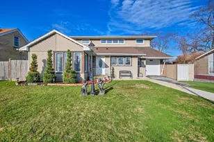 7964 Lavergne Ave, Burbank, IL 60459 - Photo 1