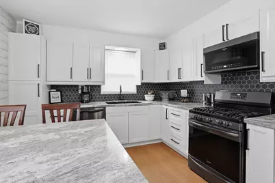 14439 Lawndale Avenue, Midlothian, IL 60445 - Photo 8