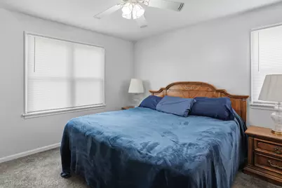 14439 Lawndale Avenue, Midlothian, IL 60445 - Photo 10