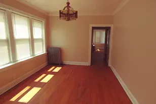 8751 S Loomis St, Chicago, IL 60638 - Photo 2