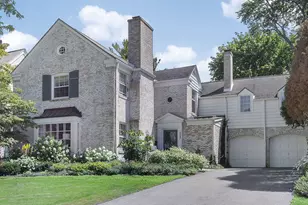 526 Greenwood Ave, Kenilworth, IL 60043 - Photo 1