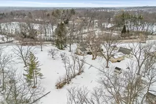 11N575 Rohrssen Rd, Elgin, IL 60120 - Photo 42