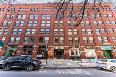 225 W Huron Street #420, Chicago, IL 60654 - Photo 1