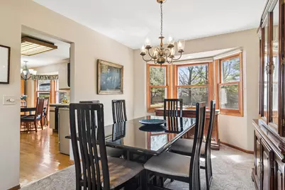 302 Chateau Drive, Buffalo Grove, IL 60089 - Photo 6