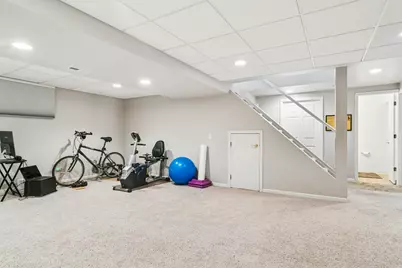 302 Chateau Drive, Buffalo Grove, IL 60089 - Photo 22