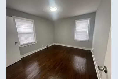 8023 S Yates Boulevard, Chicago, IL 60617 - Photo 18