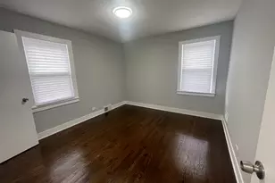 8023 S Yates Blvd, Chicago, IL 60617 - Photo 18