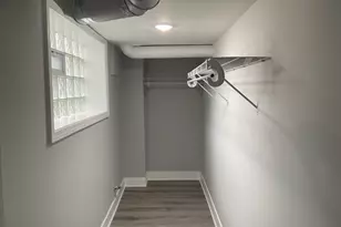 14846 Woodlawn Ave, Dolton, IL 60419 - Photo 8