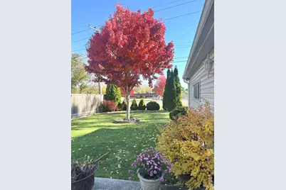 1127 Lotus Drive, Round Lake Beach, IL 60073 - Photo 28