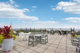 4980 N Marine Dr, Chicago, IL 60640 - Photo 14