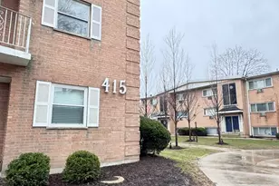 415 Wesley Ave, Oak Park, IL 60302 - Photo 1