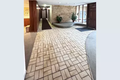 415 Wesley Avenue #48, Oak Park, IL 60302 - Photo 4