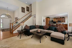 10902 Red Hawk Ln, Spring Grove, IL 60081 - Photo 8