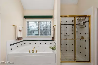 10902 Red Hawk Lane, Spring Grove, IL 60081 - Photo 18