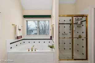 10902 Red Hawk Ln, Spring Grove, IL 60081 - Photo 18