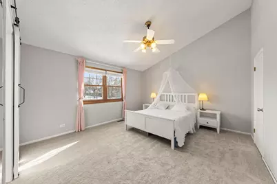 2240 Mecan Drive, Naperville, IL 60564 - Photo 14