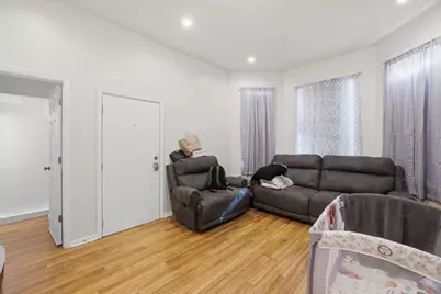 1812 S Hamlin Avenue, Chicago, IL 60623 - Photo 4