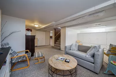 1031 N Spring Street, Elgin, IL 60120 - Photo 22