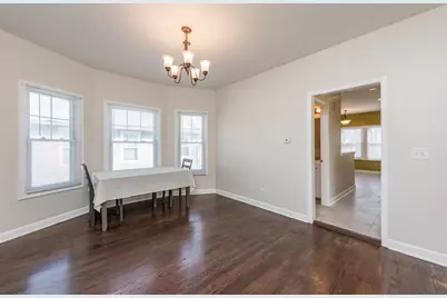 515 2nd Street #2, Waukegan, IL 60085 - Photo 8