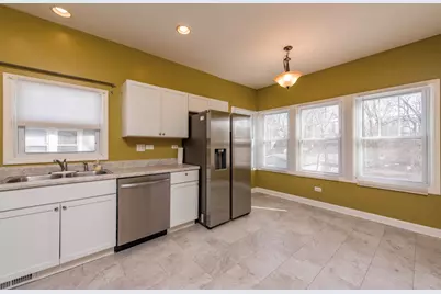 515 2nd Street #2, Waukegan, IL 60085 - Photo 12