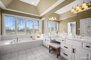 3516 White Eagle Dr, Naperville, IL 60564 - Photo 22