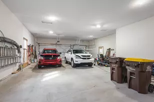 870 Breckenboro Rd, Davis, IL 61019 - Photo 20