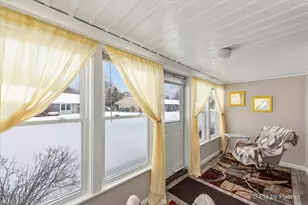 7408 Chevy Chase Ct, Fox Lake, IL 60020 - Photo 16