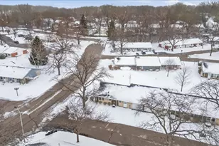 7408 Chevy Chase Ct, Fox Lake, IL 60020 - Photo 32