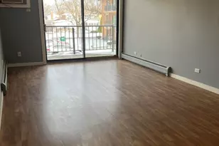 7010 W 110th St, Worth, IL 60482 - Photo 2