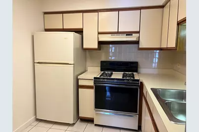 7010 W 110th Street #5, Worth, IL 60482 - Photo 8