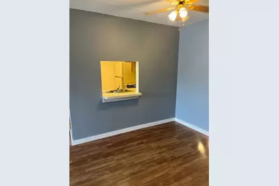 7010 W 110th Street #5, Worth, IL 60482 - Photo 4