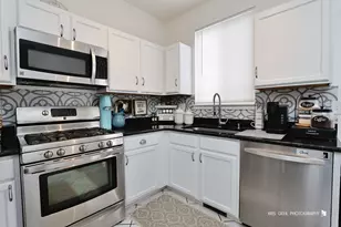 1493 St James Ct, Gurnee, IL 60031 - Photo 8