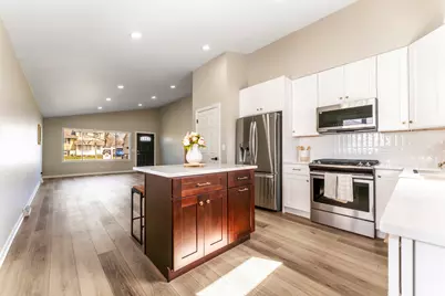 646 W Babcock Avenue, Elmhurst, IL 60126 - Photo 8