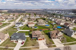 311 W Frontier Dr, Minooka, IL 60447 - Photo 38