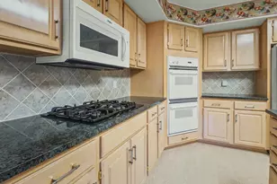 1969 Baintree Rd, Davis, IL 61019 - Photo 10