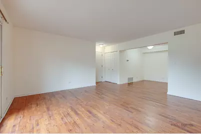 631 Derry Court #1B, Schaumburg, IL 60193 - Photo 6