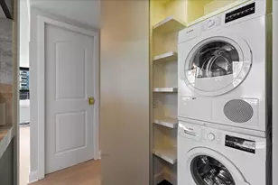 400 E Ohio St, Chicago, IL 60611 - Photo 34