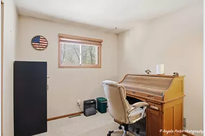 5218 Parkview Drive, McCullom Lake, IL 60050 - Photo 4