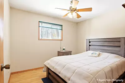 5218 Parkview Drive, McCullom Lake, IL 60050 - Photo 6