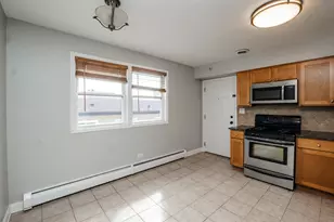 4629 Main St, Skokie, IL 60076 - Photo 6